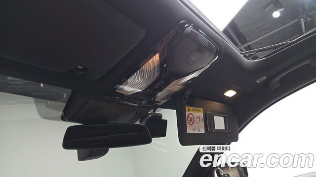BMW 3-Series 2025 — photo 37