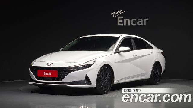 Hyundai AVANTE 2023 — photo 1