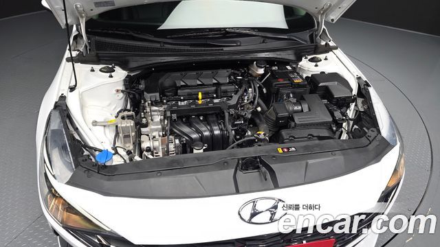 Hyundai AVANTE 2023 — photo 6
