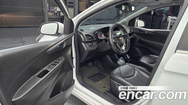Chevrolet Korea Spark 2017 — photo 13