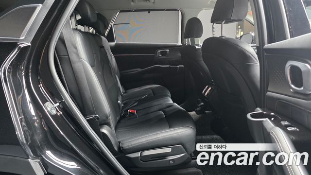 Kia Sorento 2022 — photo 17