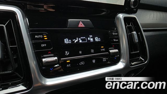 Kia Sorento 2022 — photo 23