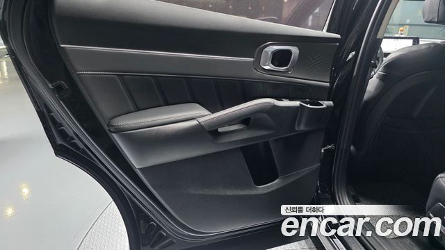 Kia Sorento 2022 — photo 15