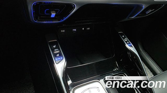 Kia Sorento 2022 — photo 28