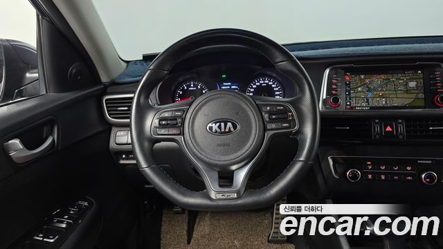 Kia K5 2018 — photo 13