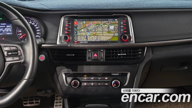 Kia K5 2018 — photo 16