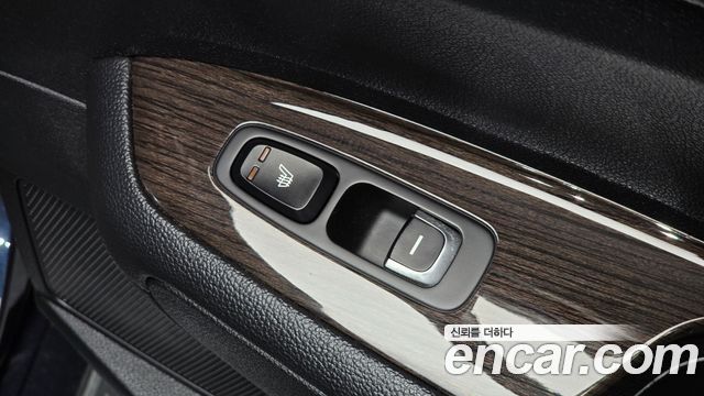 Kia K5 2018 — photo 20