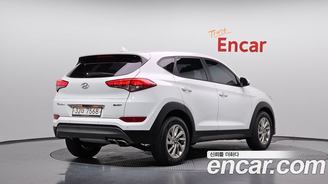 Hyundai Tucson 2016 — photo 2