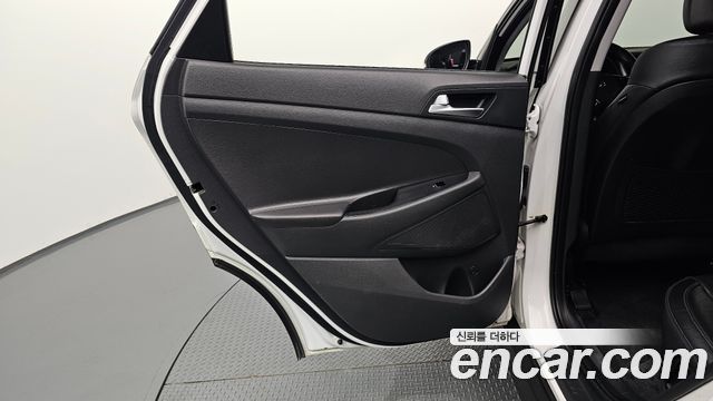 Hyundai Tucson 2016 — photo 15