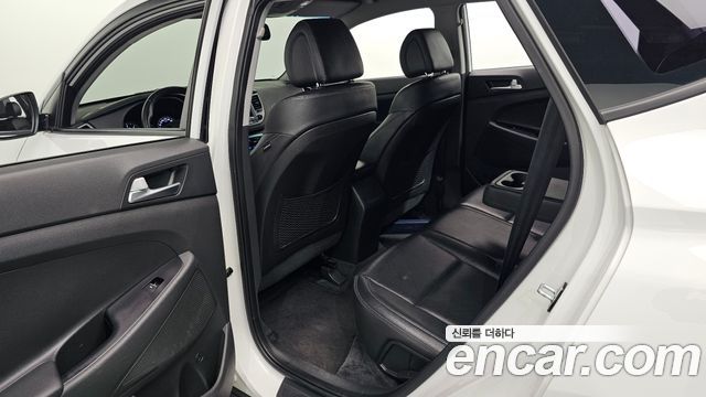 Hyundai Tucson 2016 — photo 16