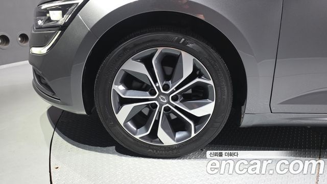 Renault Korea SM6 2019 — photo 5