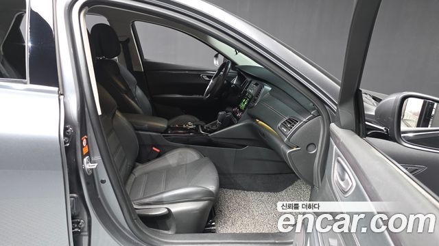 Renault Korea SM6 2019 — photo 17