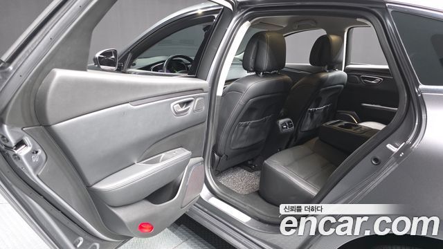 Renault Korea SM6 2019 — photo 16