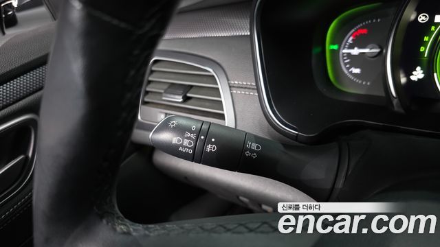 Renault Korea SM6 2019 — photo 27