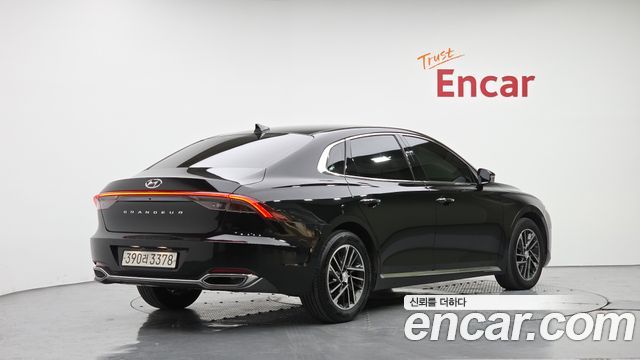 Hyundai Grandeur 2023 — photo 2
