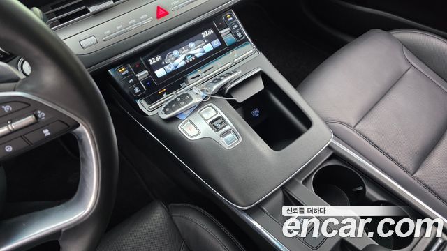 Hyundai Grandeur 2023 — photo 9