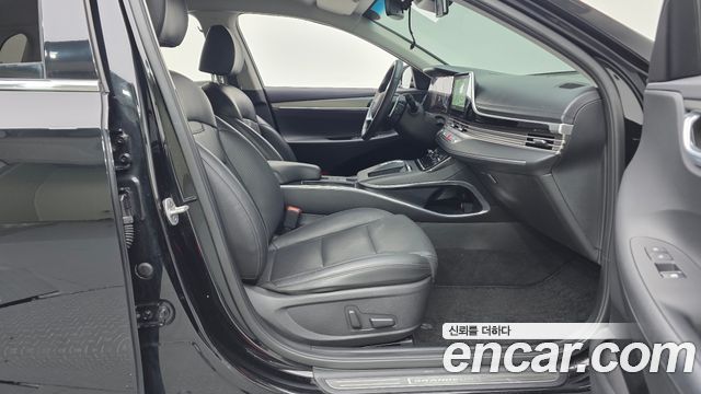 Hyundai Grandeur 2023 — photo 11
