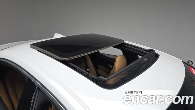 Volvo S60 2023 — photo 30
