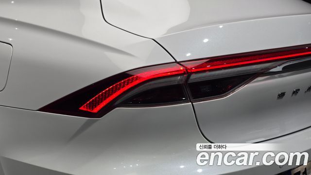 Hyundai Grandeur 2023 — photo 9