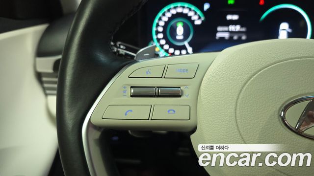 Hyundai Grandeur 2023 — photo 31