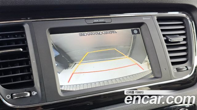 Kia Canival 2019 — photo 21