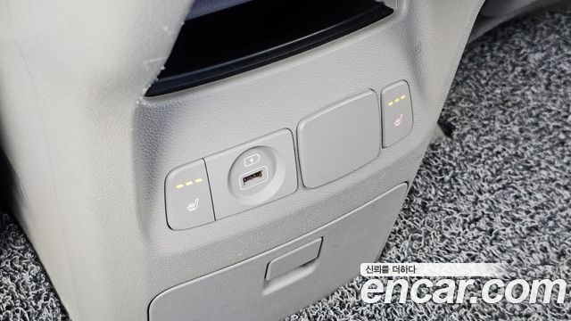 Kia Canival 2019 — photo 24
