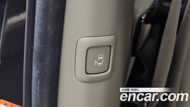 Kia Canival 2019 — photo 25