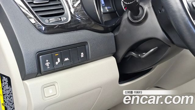 Kia Canival 2019 — photo 29