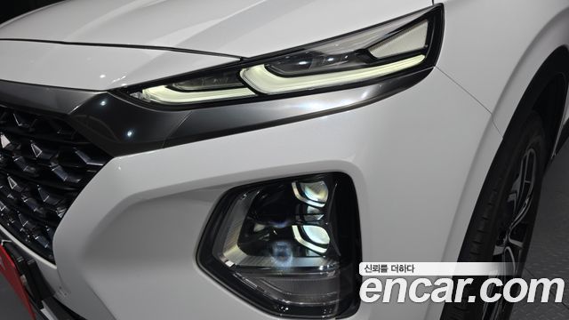 Hyundai Santafe 2019 — photo 8