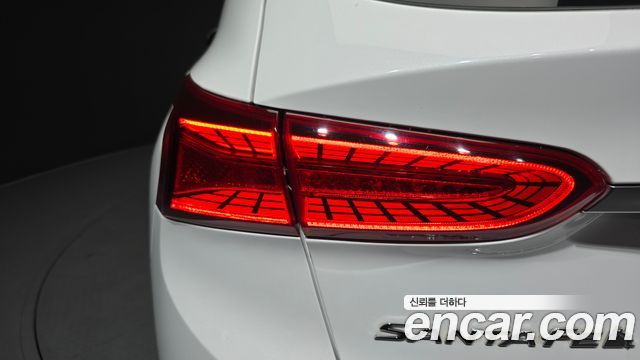 Hyundai Santafe 2019 — photo 9