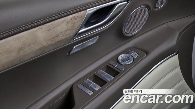 Genesis GV80 2022 — photo 22