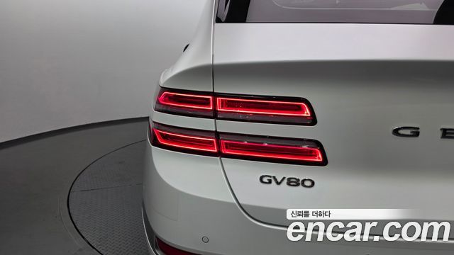 Genesis GV80 2022 — photo 9