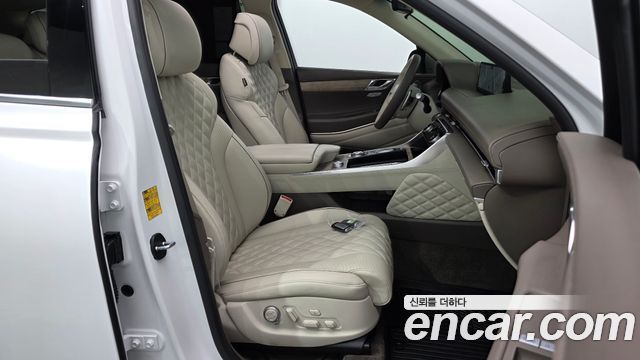Genesis GV80 2022 — photo 16