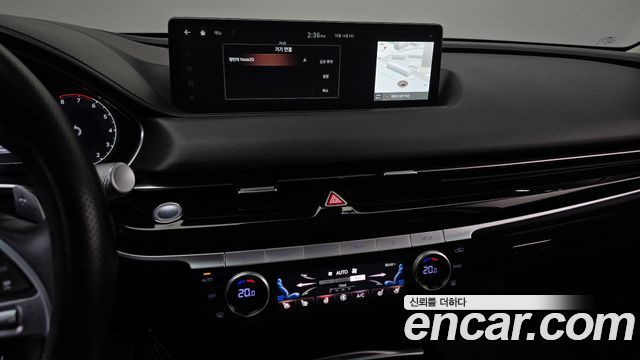 Genesis G80 2021 — photo 20