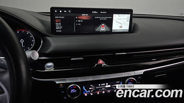 Genesis G80 2021 — photo 21