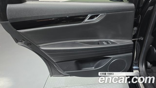 Genesis G80 2021 — photo 15