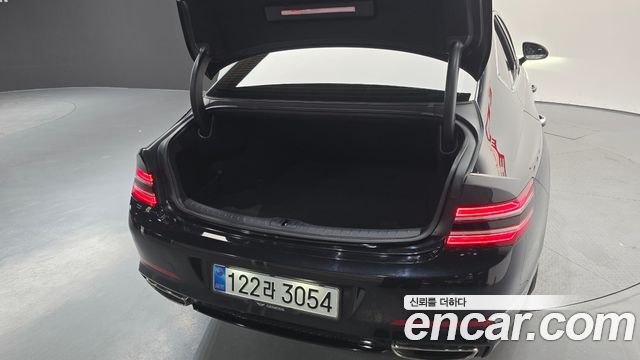 Genesis G80 2021 — photo 27