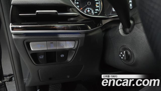 Genesis G80 2021 — photo 29