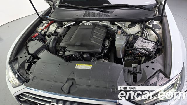 Audi A6 2021 — photo 6