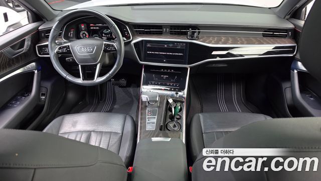 Audi A6 2021 — photo 10
