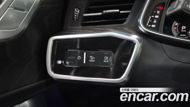 Audi A6 2021 — photo 22