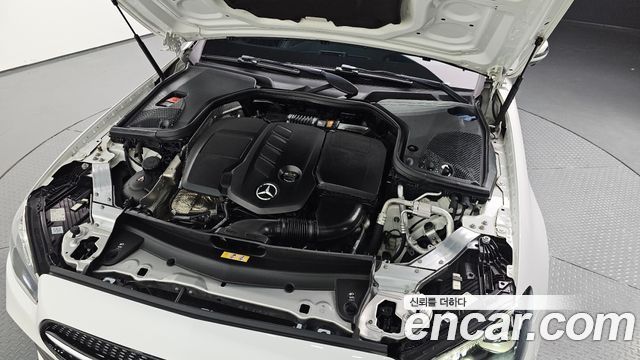 Mercedes-Benz E-Class 2021 — photo 6