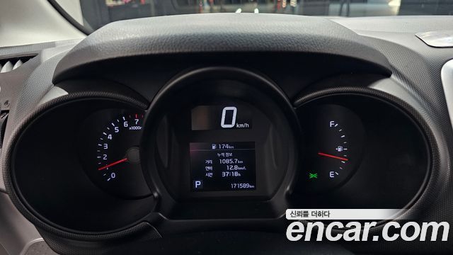 Kia RAY 2022 — photo 11