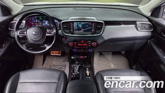 Kia Sorento 2019 — photo 10
