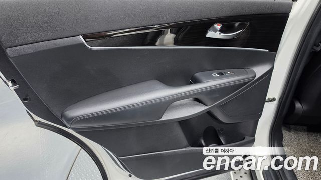 Kia Sorento 2019 — photo 15