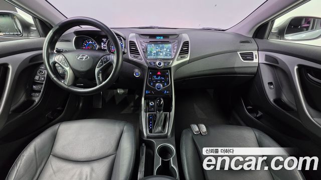 Hyundai AVANTE 2014 — photo 7