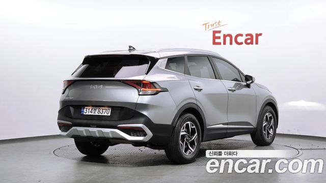 Kia Sportage 2022 — photo 2