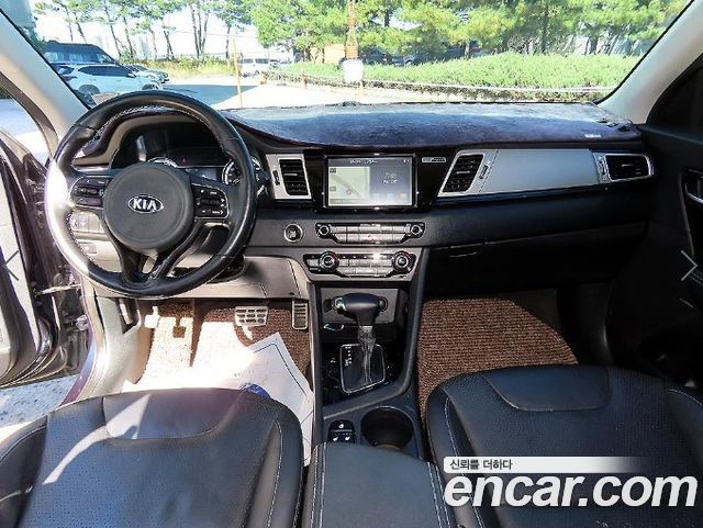 Kia Niro 2017 — photo 6