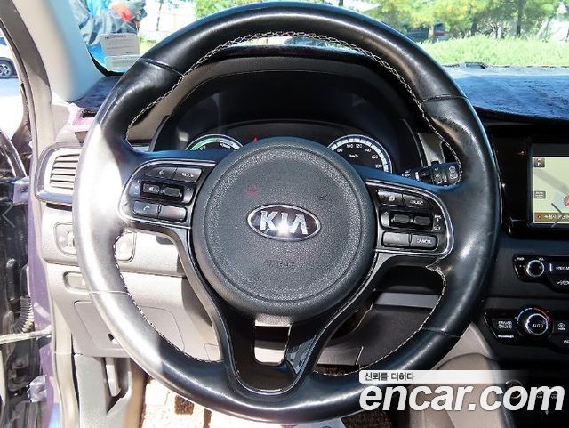Kia Niro 2017 — photo 7
