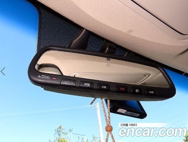 Kia Niro 2017 — photo 15